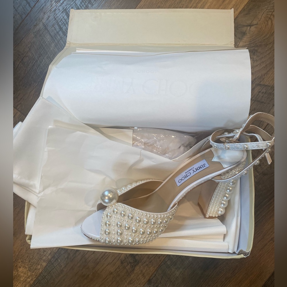COPY - FAUX Jimmy Choo: pearl studded block heel